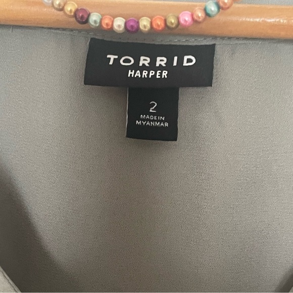 Torrid Women’s Blouse - Picture 2 of 5